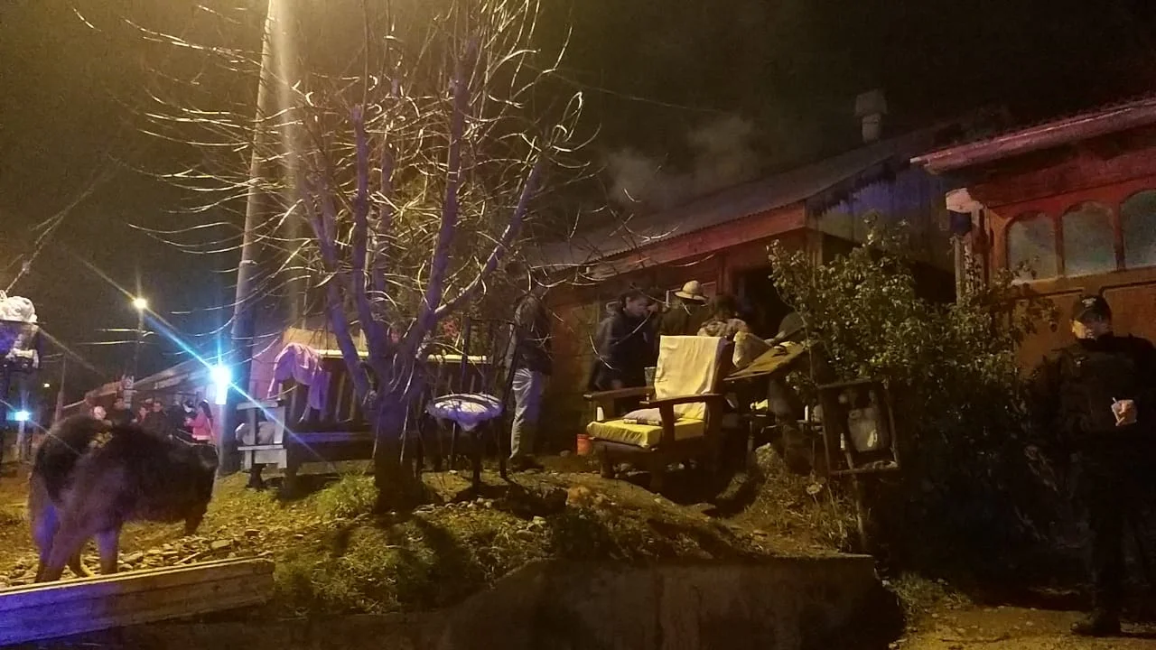 Dejó un colchón al lado del calefactor y generó un incendio en la casa