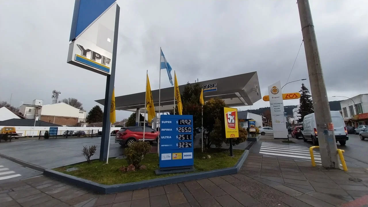 Nuevo aumento de los combustibles: cómo quedaron los precios en Esquel 