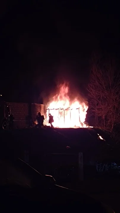 Un hombre lesionado y pérdidas totales en el incendio de una vivienda (PH Claudia FM SOL)