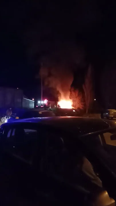 Un hombre lesionado y pérdidas totales en el incendio de una vivienda