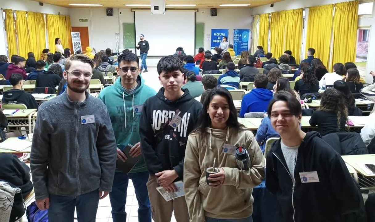 Alta concurrencia en el curso preuniversitario de matemática de la Universidad de la Patagonia