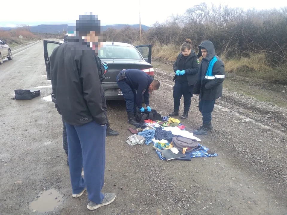 Robó un auto del patio de una vivienda en Trevelin y se dio a la fuga