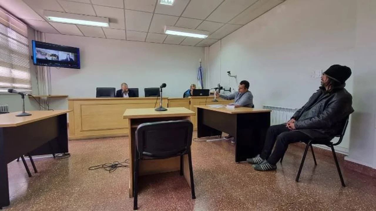 Chubut: Condenan al ex baterista de Hermética por abuso sexual de una joven con discapacidad