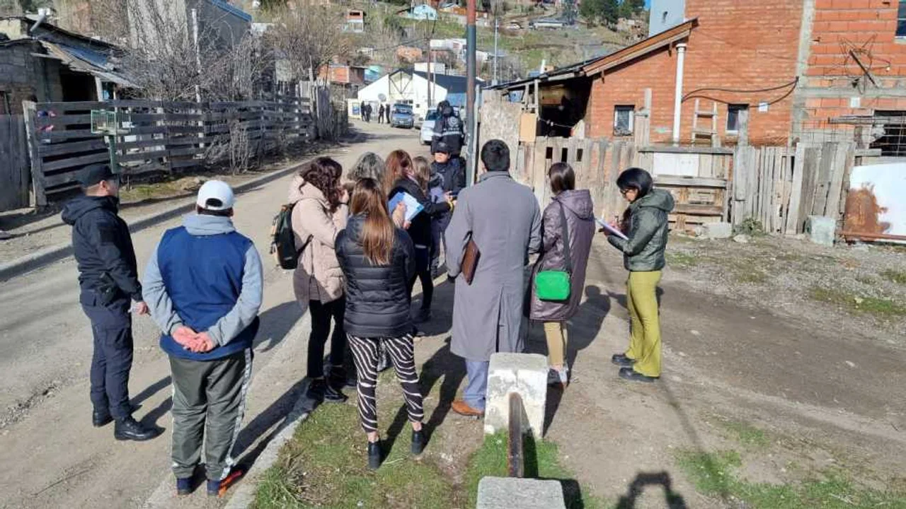 Fiscalía y defensa se enfrentan en juicio por disparos en el Barrio Ceferino