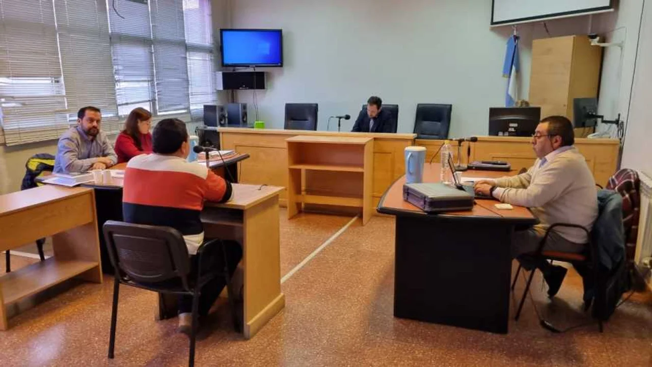 Condenan a un hombre de El Maitén por abusar sexualmente de un joven