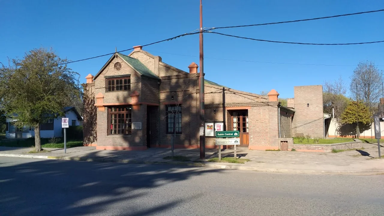 Salón Central de Trevelin (PH Noticias de Trevelin)