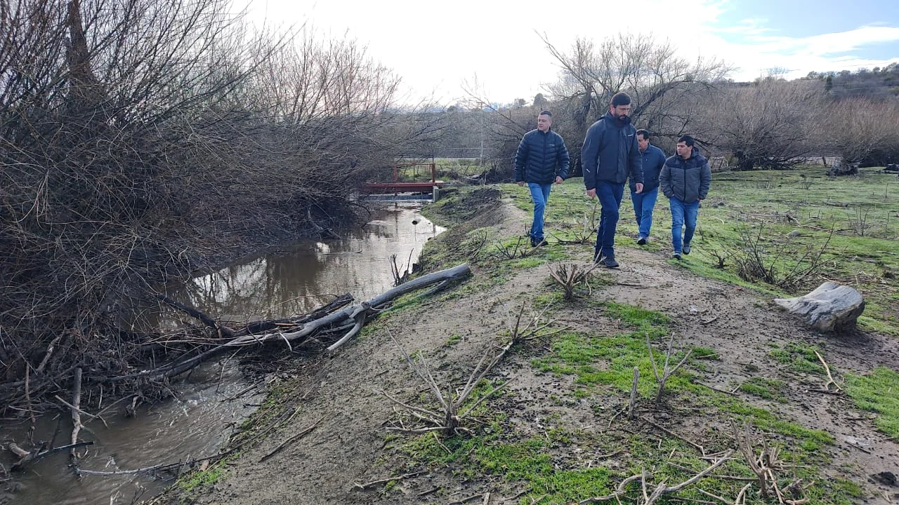 Ingram recorrió las zonas afectadas por las inundaciones tras las intensas lluvias