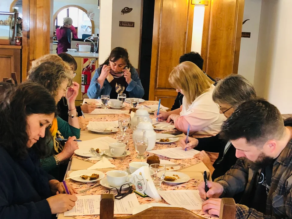 Casa de Té de Trevelin fue parte del taller de identificación sensorial de la Torta Negra Galesa
