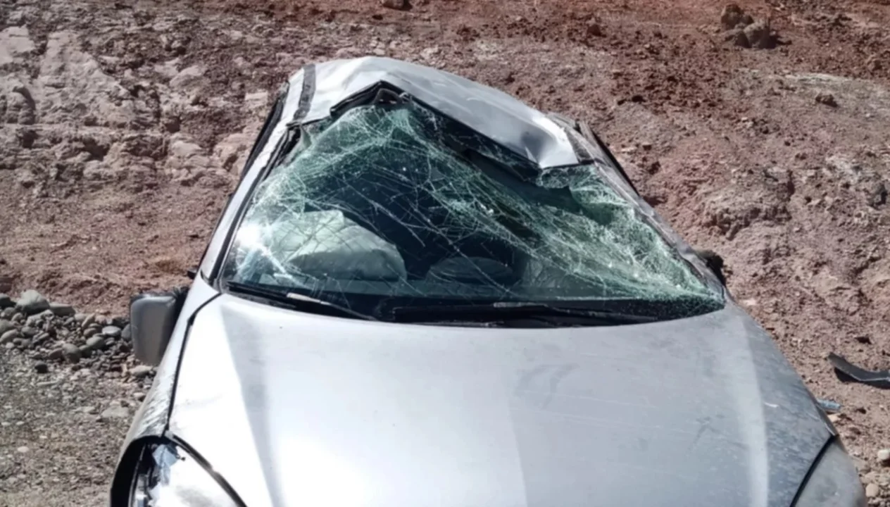 Vuelco en la Ruta 25 cerca de Los Altares deja un herido (PH Diario El Chubut)