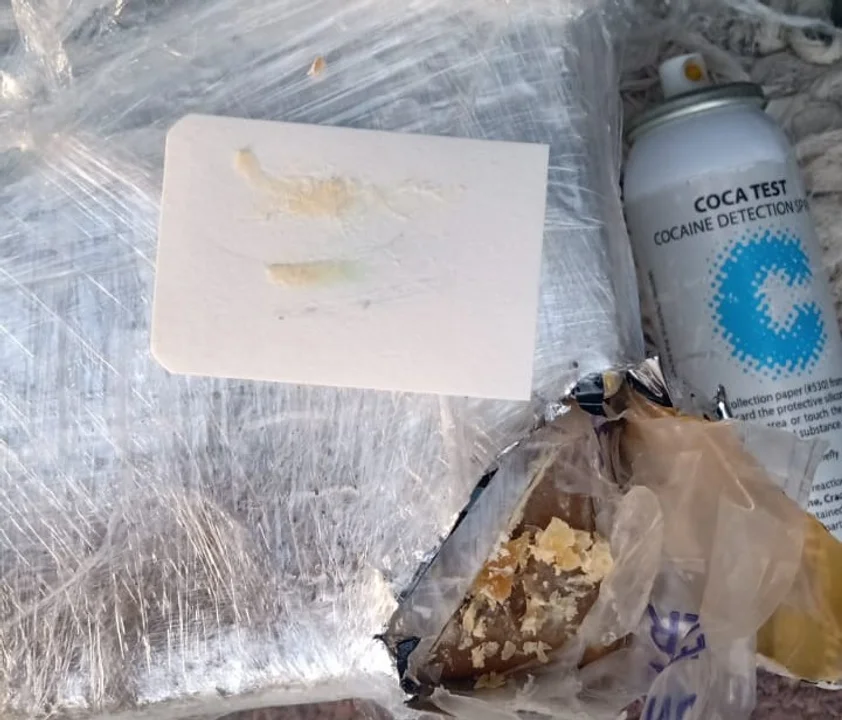 Chubut: Detienen a conductora con más de 3 kilos de cocaína y una alta suma de dinero