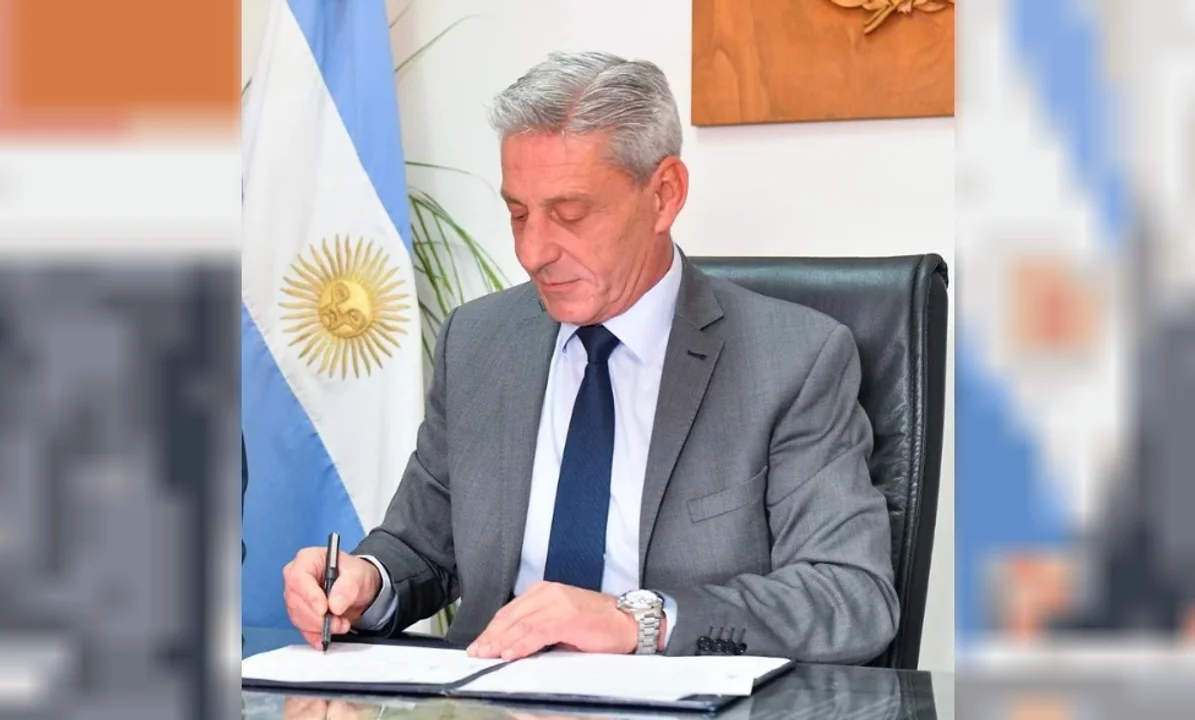 Presupuesto 2024: Arcioni elevó el proyecto de Ley a la Legislatura