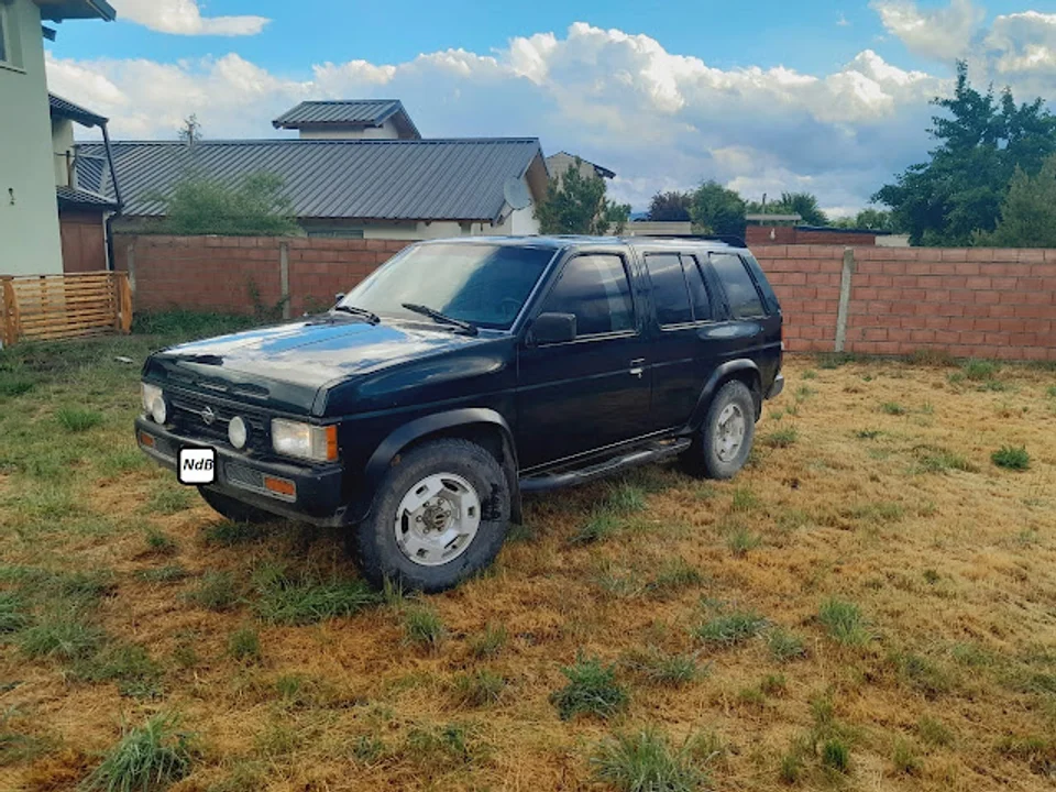 Robaron una camioneta en El Bolsón y los atraparon en Leleque