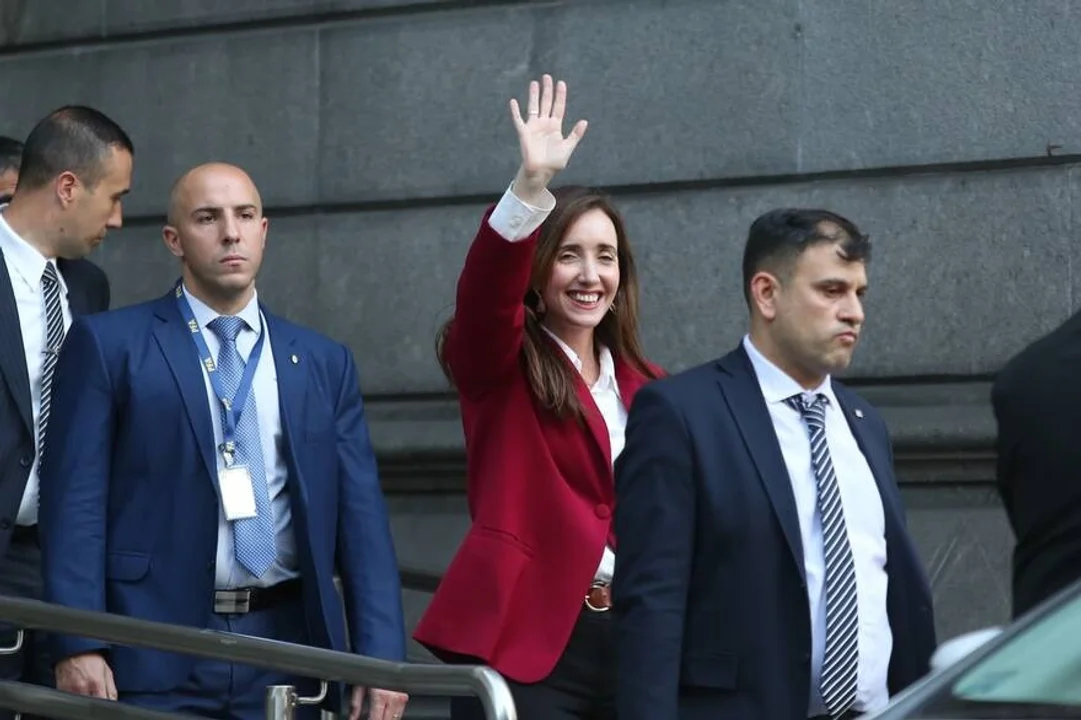 Victoria Villarruel se retira de la reunión con Cristina Kirchner (Foto: Soledad Aznarez - LA NACION)
