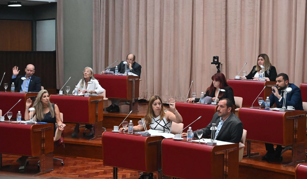 La Legislatura aprobó la Emergencia Económica de Chubut