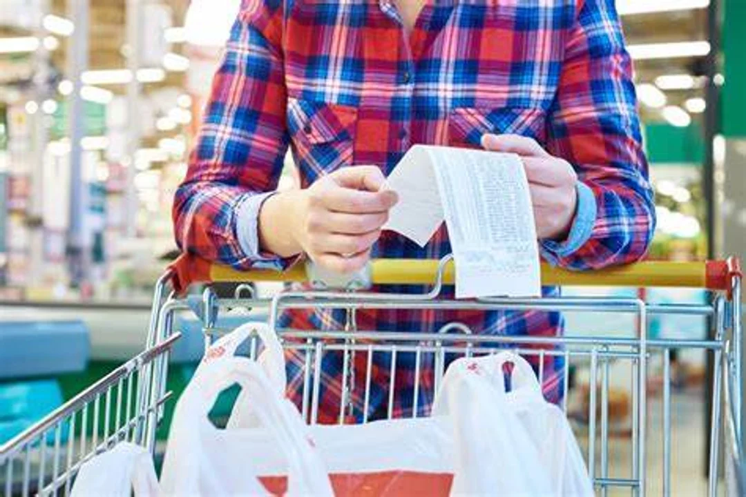 Las ventas minoristas se derrumbaron un 13,6% en diciembre
