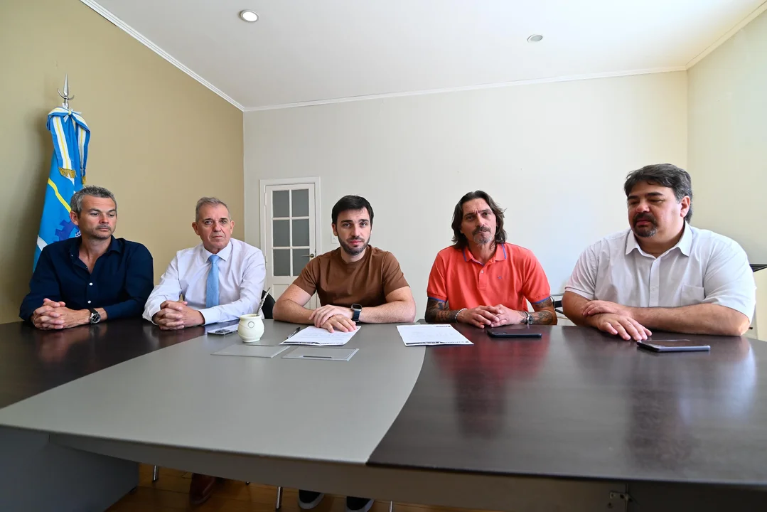 Torres se comprometió a gestionar la continuidad del Programa de Jornada Extendida en las escuelas