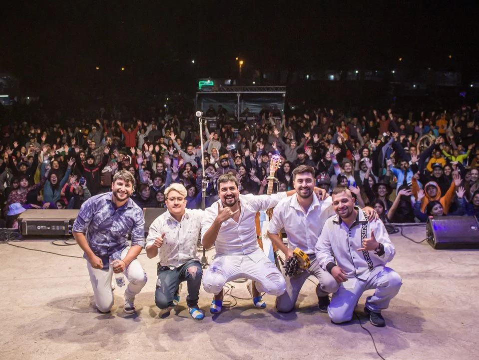 Llegó el día: Hoy se presenta Yoel Hernández en el Festival de Folklore de Cosquín (Foto de archivo)