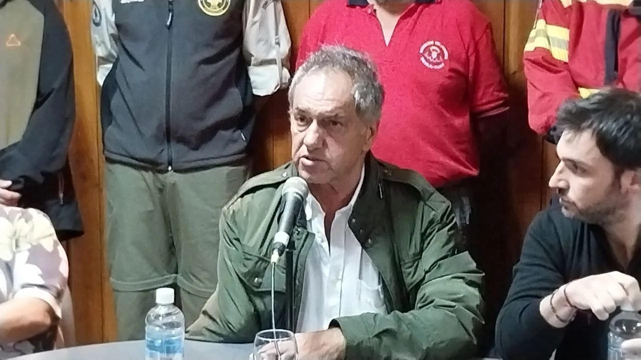 Scioli sobre el incendio: "Desde Nación ponemos a disposición todo lo que está a nuestro alcance"