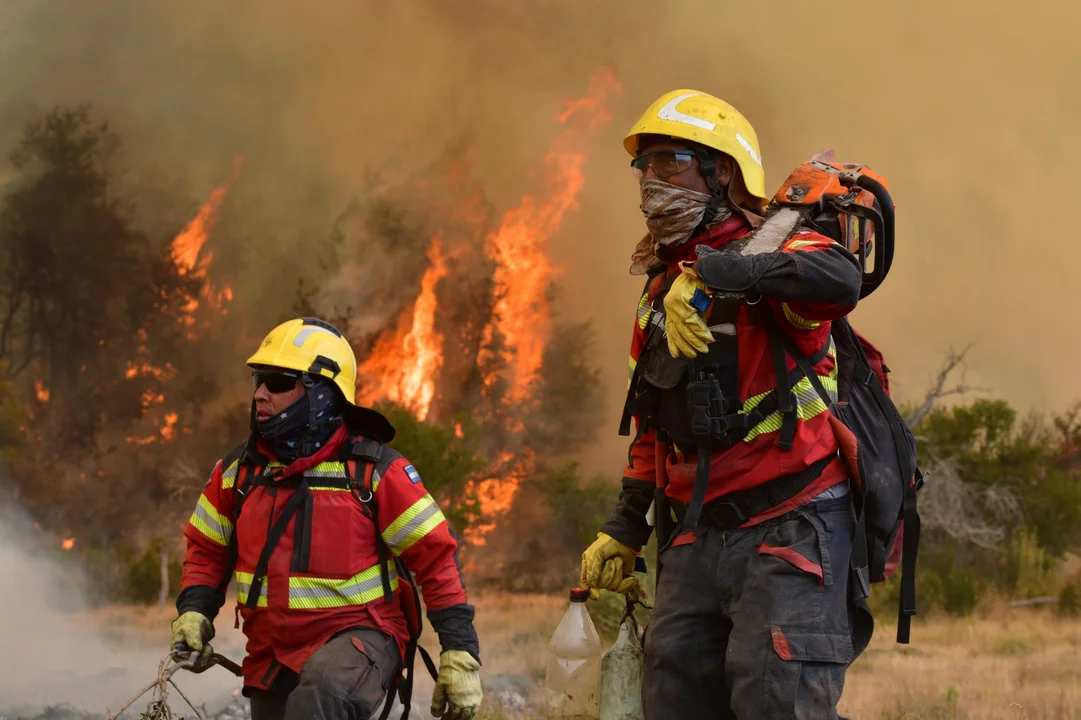 Son 7.808 las hectáreas afectadas por el incendio y llegan más brigadistas para el combate