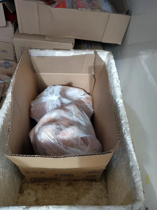 Secuestran más de 40 kilos de pollo que eran transportados sin las medidas sanitarias