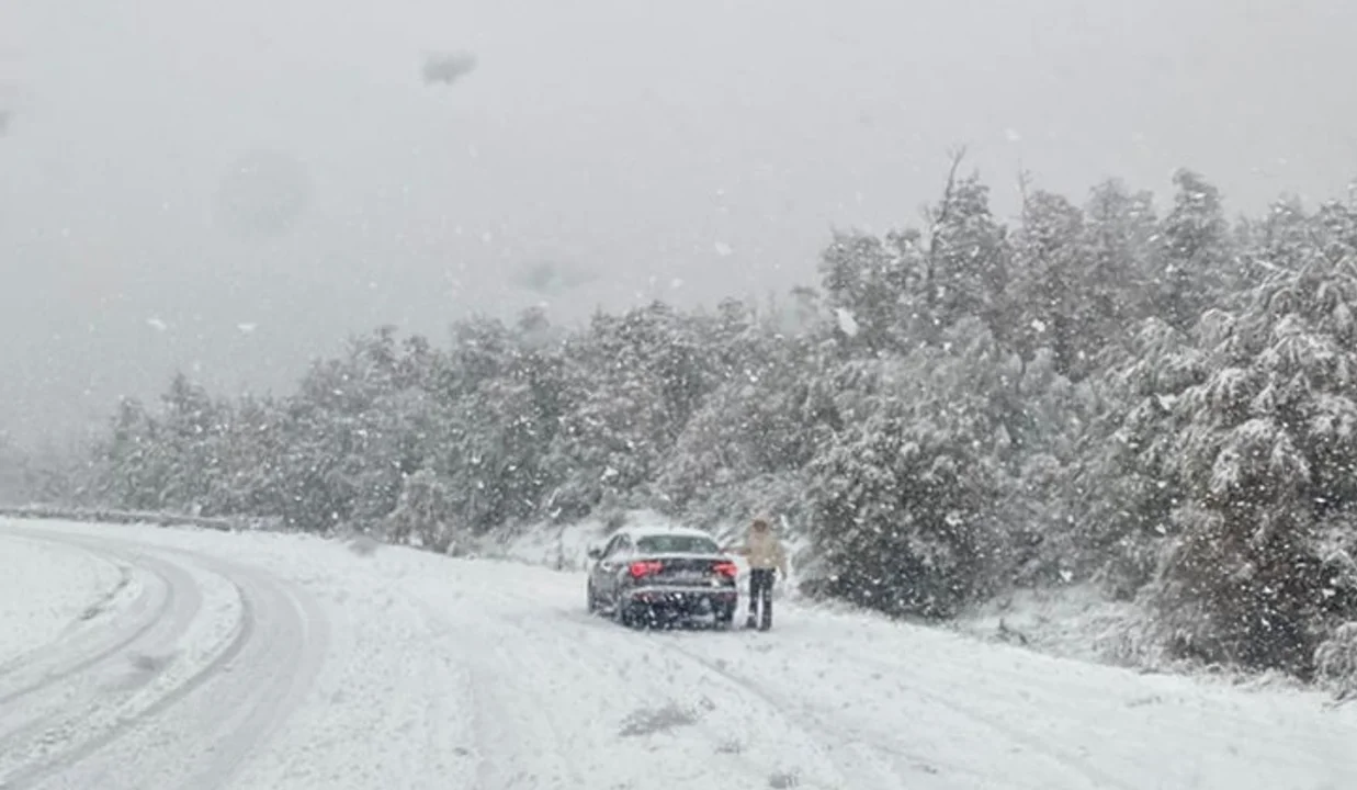 Atención: Piden extrema precaución al transitar entre El Bolsón y Bariloche