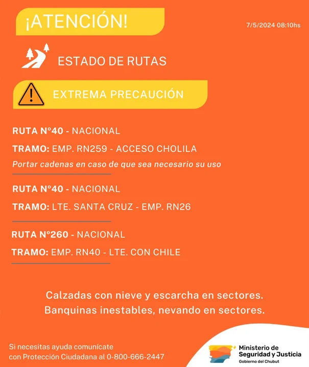 Calzada con escarcha y nieve en sectores de la Ruta 40, entre Esquel y Epuyén