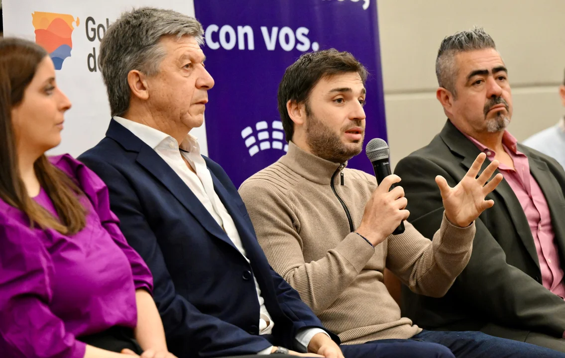 Torres presentó una ley contra la corrupción: “No habrá lugar para los vivos y los corruptos en Chubut”