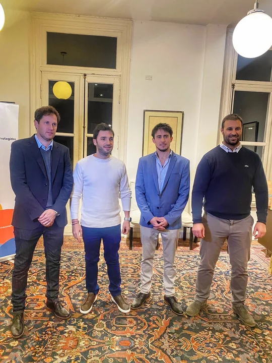 Esquel presentó la temporada de invierno en Buenos Aires con La Hoya como actividad principal