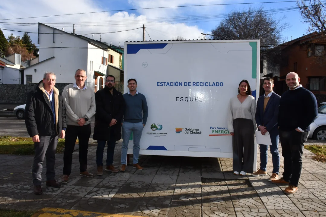 El intendente de Esquel continúa las gestiones para la donación de una ambulancia y una camioneta