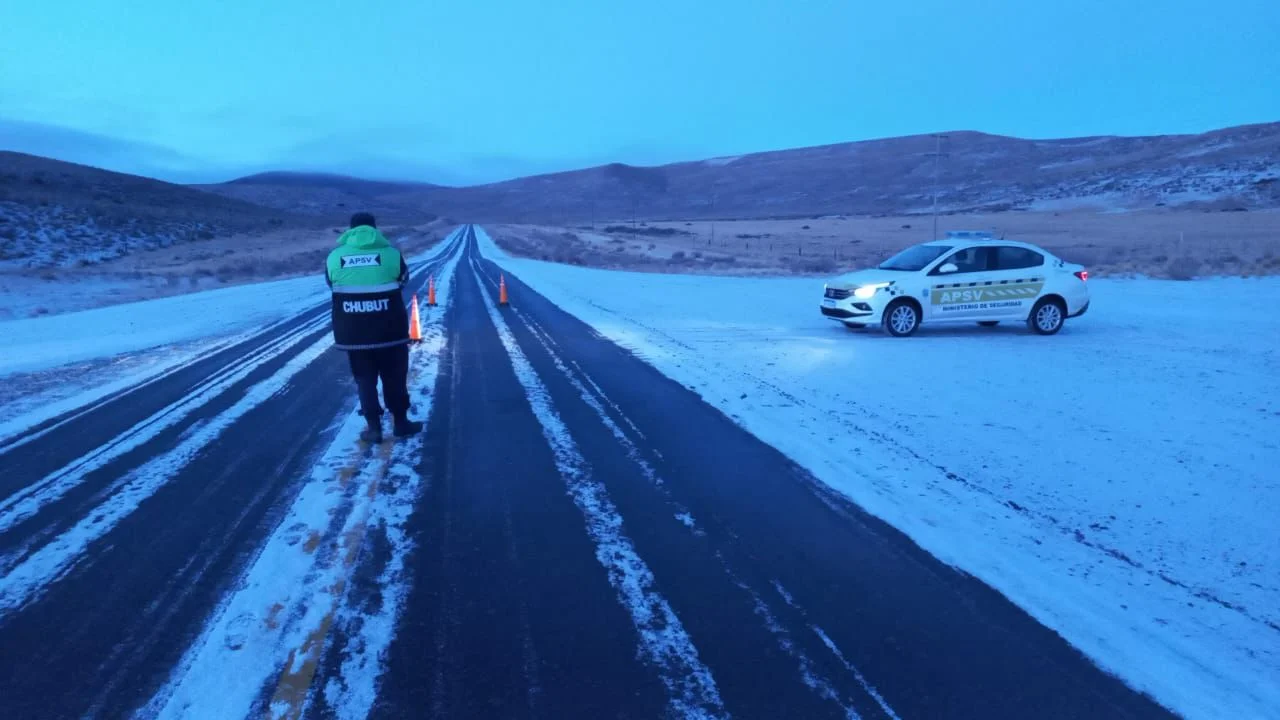 Cómo planificar un viaje seguro ante nevadas en la región
