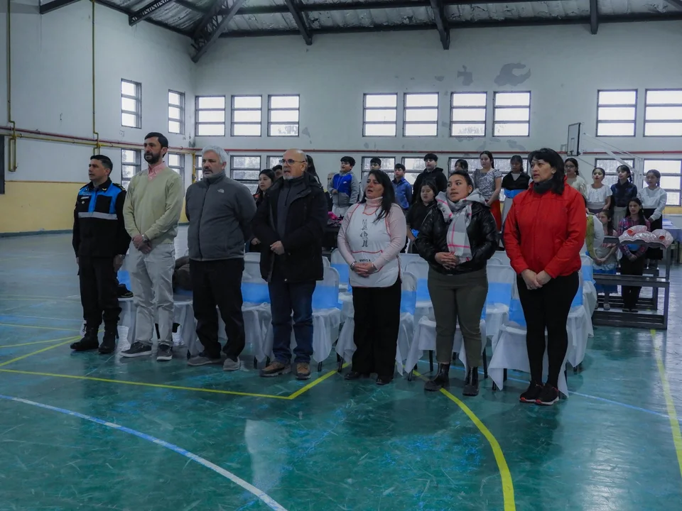 Trevelin celebró la fiesta de la independencia en distintos establecimientos educativos