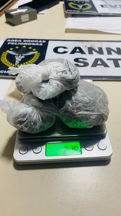 Detenido por generar disturbios y portar un arma blanca de gran tamaño en Trevelin