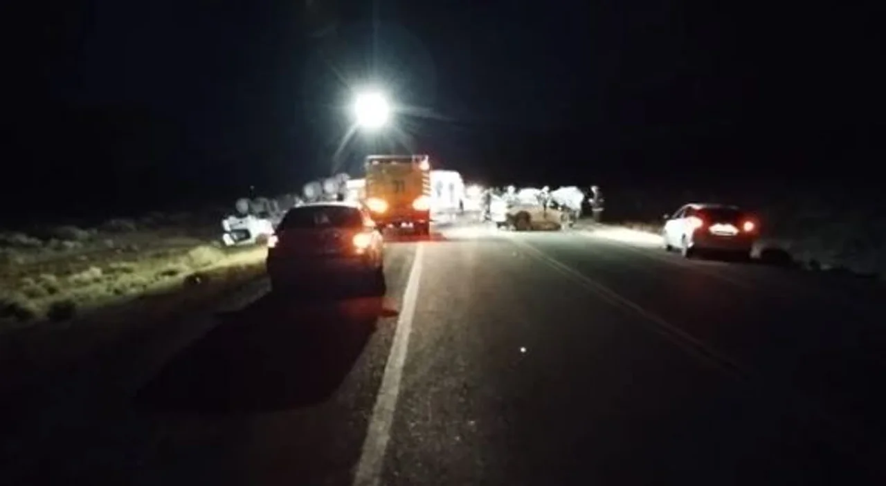 Murieron dos personas en un trágico accidente en la Ruta 26