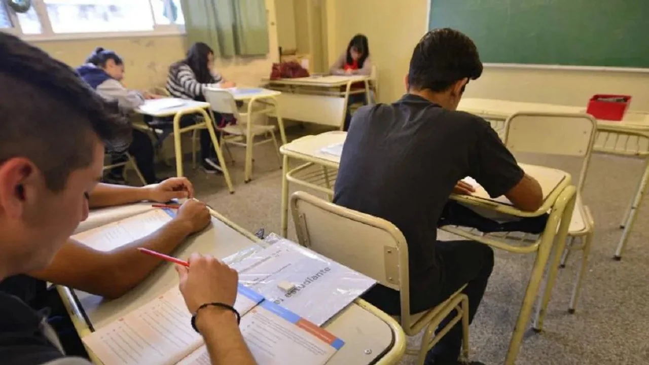 Preocupación en Trevelin por la falta de vacantes en educación secundaria para el ciclo lectivo 2025