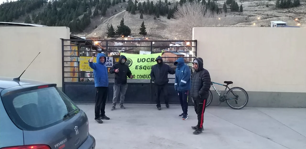 Bloqueo de la UOCRA: "nos dijeron que nos iban a dar puestos de trabajo y no tenemos ninguno"