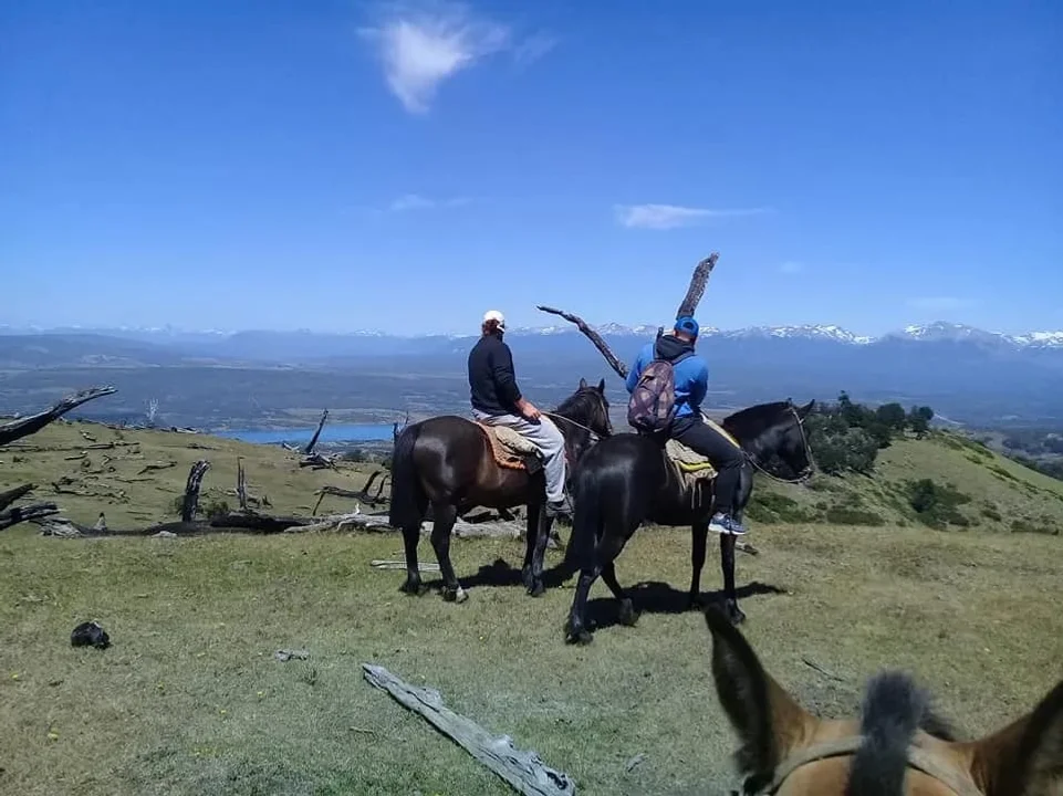 Trevelin y Esquel se posicionan como destinos ideales para realizar cabalgatas