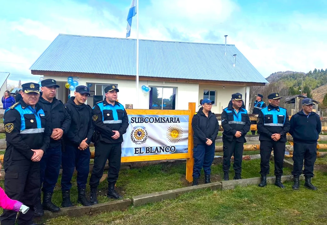 Inauguraron la Subcomisaría Paraje Villa El Blanco en Cholila