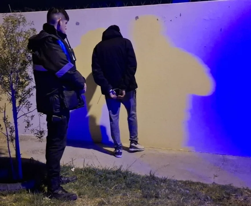El colmo: entraron a robar al patio de una comisaría