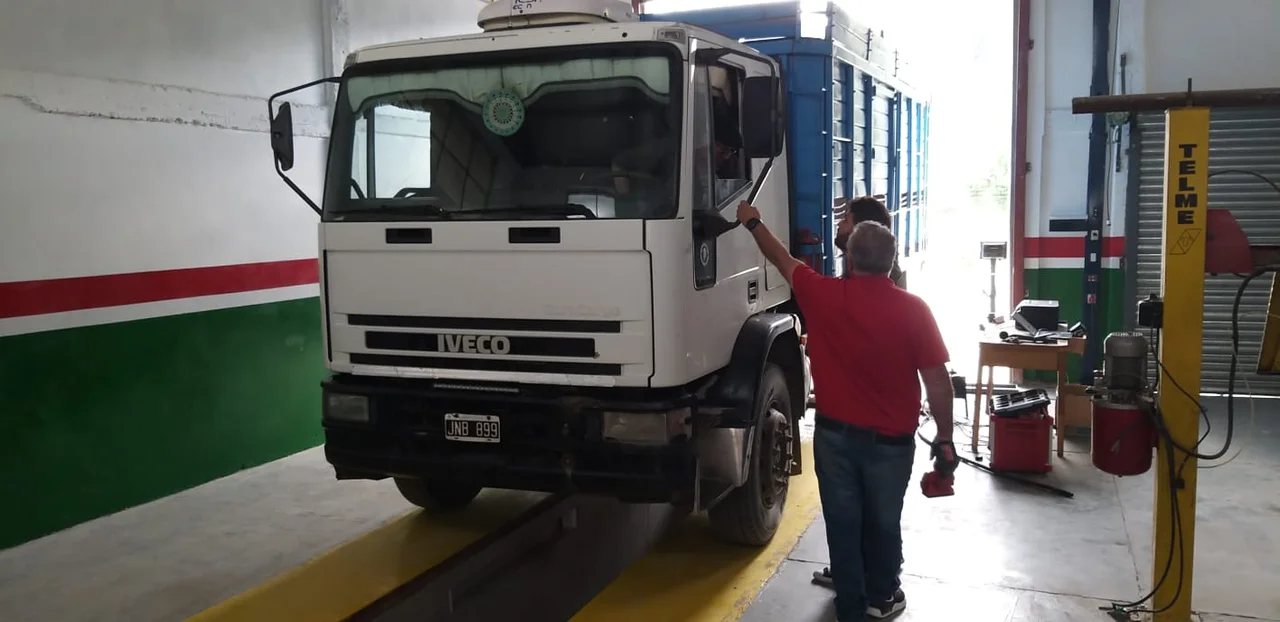 Esquel realizó una nueva jornada de Verificación Técnica Vehicular