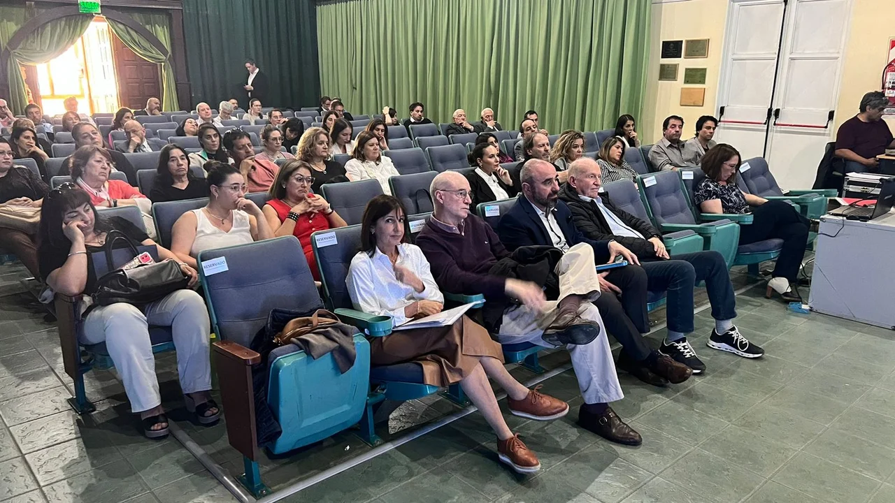 Sabsay en el Congreso de Derecho Público: "Estamos frente a un gobierno que no escucha nada"