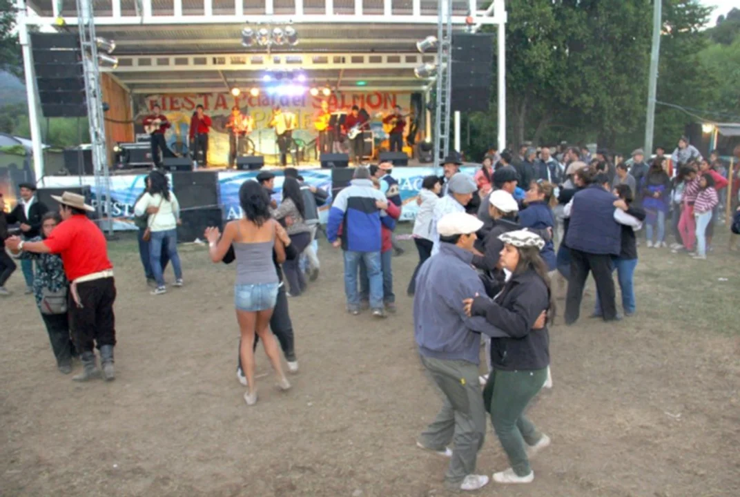 La Fiesta Nacional del Salmón del Pacífico abre el calendario de la cordillera