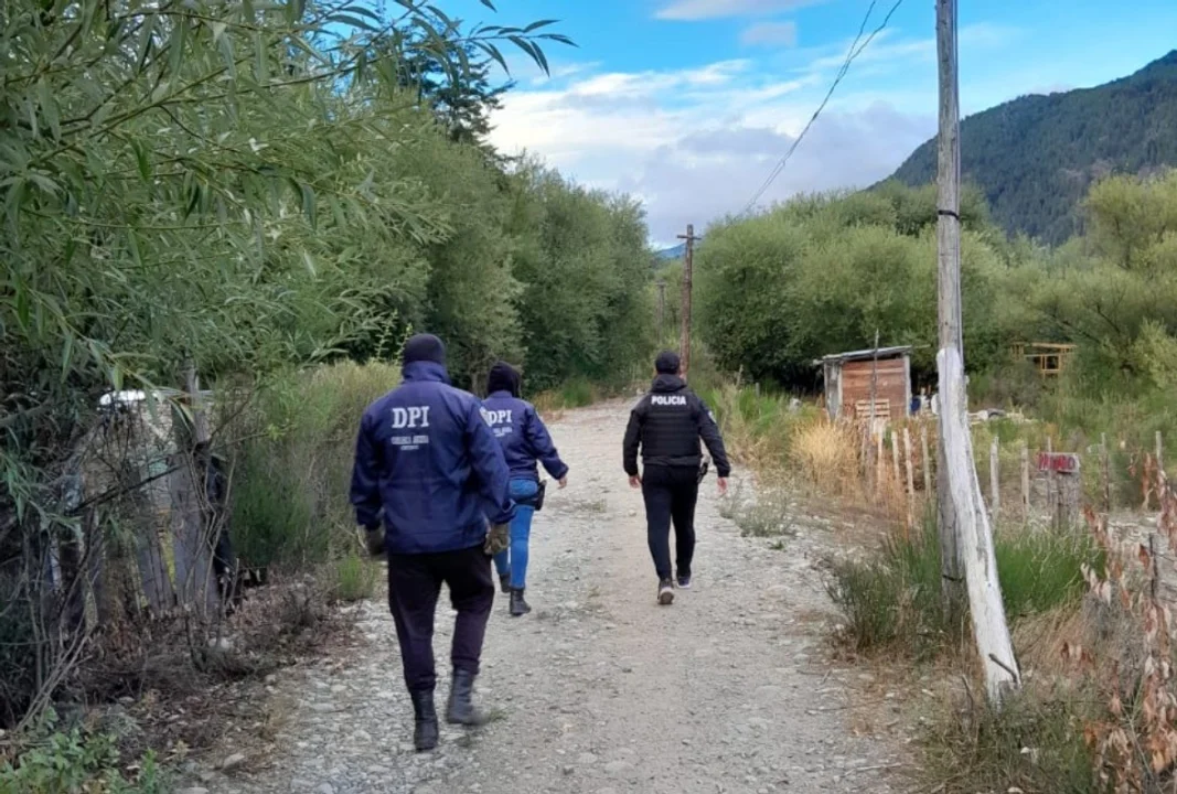 Allanamientos en Lago Puelo: secuestran elementos robados en distintos hechos delictivos
